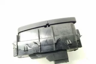 A2048706410 , art12234684 Кнопка центрального замка Mercedes C W204 Арт 12234684, вид 3