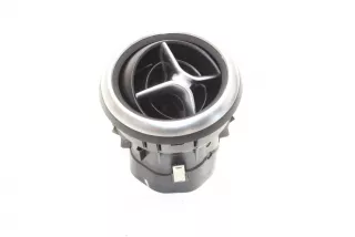 A1768300354 , art12347350 Дефлектор обдува салона Mercedes A W176 Арт 12347350, вид 1