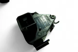 1698207410 , art14450684 Кнопка аварийной сигнализации Mercedes B W245 Арт 14450684, вид 3