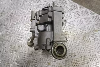 8631810 , art13114511 Насос масляный BMW 1 F40 Арт 13114511, вид 1