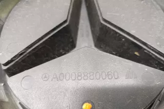 art13754847 Заглушка (решетка) в бампер передний Mercedes C W205 Арт 13754847, вид 3