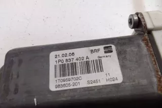1P0837402A , art13992401 Молдинг двери передней правой Seat Leon 1 Арт 13992401, вид 3