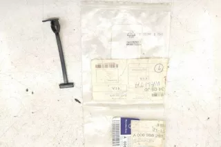 0069882878, A0069882878 , art13502400 Заглушка (решетка) в бампер передний Mercedes C W202 Арт 13502400, вид 1