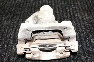 GN15-2M088-AA , art12572611 Суппорт задний правый Ford EcoSport Арт 12572611, вид 4