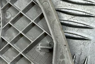 A2056940137 , art12808988 Сетка для динамика Mercedes C W205 Арт 12808988, вид 3