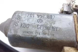 701837462A, 701959802 , art13596190 Молдинг двери передней правой Volkswagen Transporter T4 Арт 13596190, вид 2
