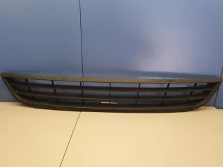 5C68536779B9 Решетка в бампер центральная Volkswagen Jetta 6 Арт ZAP244823, вид 1