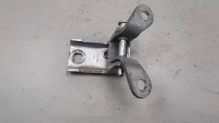 7L8Z7826811A Петля двери задней левой серебристая Ford Escape 2 Арт 9421510, вид 2