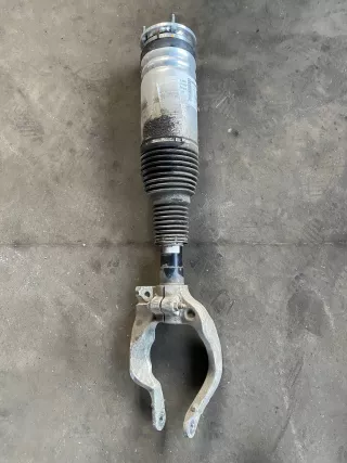 JK62-3C286-AE Амортизатор передний левый Land Rover Range Rover 3 Арт AL11486708413, вид 1