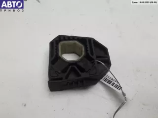 1k0121367d Кронштейн радиатора Volkswagen Passat B6 Арт 54982313, вид 1
