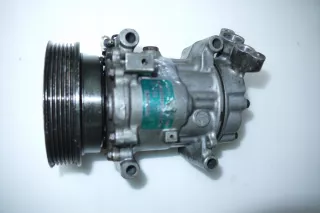 8200315744 Компрессор кондиционера Renault Megane 2 Арт AL8438159256_2, вид 4