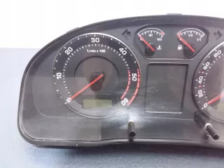 3U0920811A Щиток приборов (приборная панель) Skoda Superb 3 Арт AL16156684257, вид 2