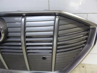 Решетка радиатора Audi E-Tron 2022г.  - Фото 4