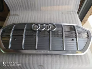 4KE853651 Решетка радиатора Audi E-Tron Арт AL10222700300, вид 1