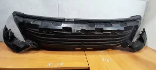 MIA12663 Решетка радиатора Peugeot 2008 Арт AL16410806997