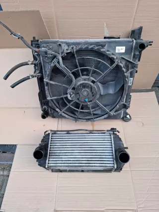 25310-D7100,25304-D7670,28270-2F950 Радиатор основной Kia Sportage 4 Арт AL16399771187, вид 4