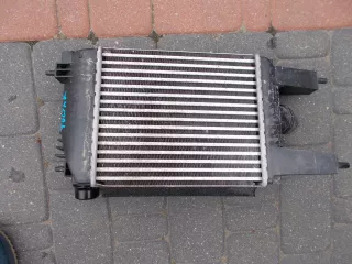  Интеркулер Nissan NP 300 Арт AL8122167300