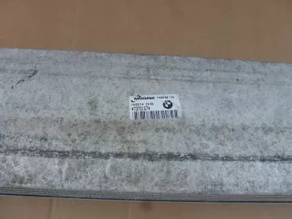 7798788-02 Интеркулер BMW 3 E90/E91/E92/E93 Арт AL17085408454, вид 2