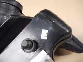 8R0133835AH Корпус воздушного фильтра Audi Q5 2 Арт AL11654091696, вид 3