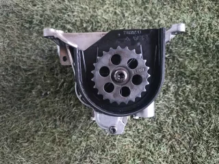 7823009 Насос масляный BMW X5 F15 Арт AL16486337706, вид 10
