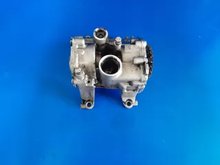 8570595 Насос масляный BMW Z4 G29 Арт AL16523951861, вид 1