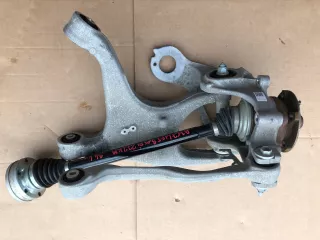  Кулак задний правый Audi A6 C8 (S6,RS6) Арт AL9570952501