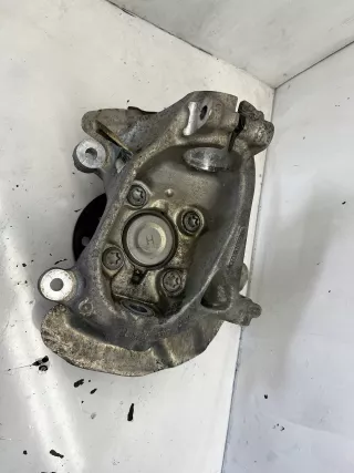 6852159 Кулак поворотный передний левый BMW i3 Арт AL16082713948, вид 3
