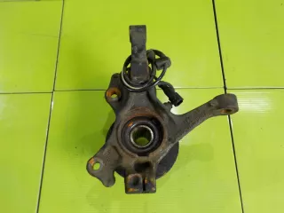 Кулак поворотный передний правый Ford B-Max 2019г.  - Фото 2