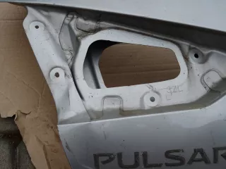 Крышка багажника (дверь 3-5) Nissan NP 300 2000г.  - Фото 2