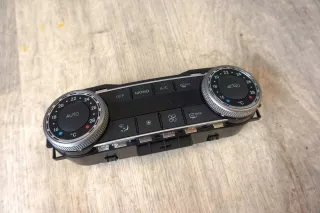 2048305790 Блок управления печки/климат-контроля Mercedes C W204 Арт AL8093417438, вид 1