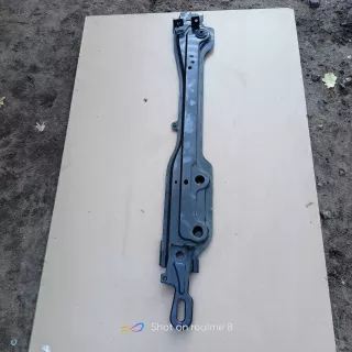 625304935R,625304935-R Усилитель бампера Renault Megane 4 Арт AL16539366392