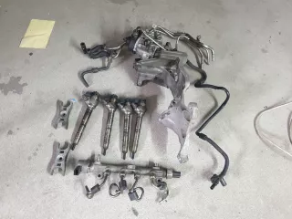04L130277AE Форсунка Audi E-Tron Арт AL11488819571_3, вид 1