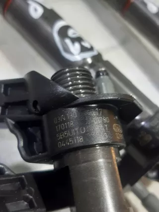 03N130277 Форсунка Volkswagen Touran 3 Арт AL11743295975_5, вид 4