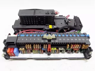 8364542 Короб предохранителей BMW X3 E83 Арт AL11250632005, вид 1