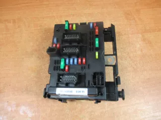  Короб предохранителей Citroen C5 1 Арт AL16186779558, вид 1