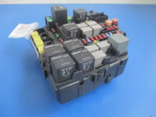 25771741 Короб предохранителей Cadillac CT6 Арт AL16333622899, вид 2