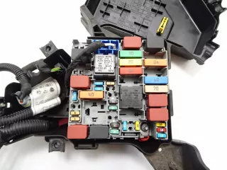 51867697 Короб предохранителей Alfa Romeo Giulietta Арт AL16707535690, вид 5