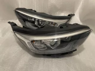 92101-H8,92102-H8 Фара передняя (комплект) Kia Stonic Арт AL16579156660, вид 1