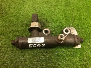 4R8Q9C066AA Топливная рампа Land Rover Discovery 3 Арт 00267003, вид 1