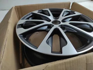  Диск литой Renault Duster 1 Арт AL12378088484, вид 4