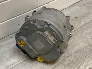 4N0903028R Генератор Audi v8 Арт AL15694147360, вид 2