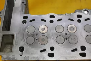 R9128018 Клапанная крышка Opel Zafira A Арт AL15721537387_2, вид 12