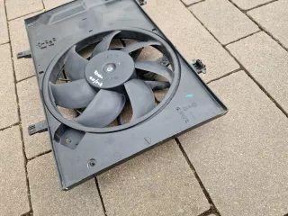  Вентилятор радиатора Ford B-Max Арт AL15765821881, вид 10