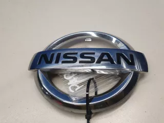 628903KA0A Эмблема Nissan Pathfinder 4 Арт Z282669, вид 1