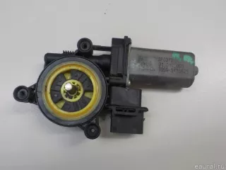 67627406634 BMW Моторчик стеклоподъемника BMW 3 F30/F31/GT F34 Арт E84666126, вид 1