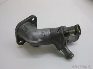 1630430010 Toyota Фланец двигателя системы охлаждения Toyota Hilux 7 Арт E84673597, вид 1