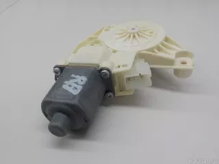 2469065200 Mercedes Benz Моторчик стеклоподъемника Mercedes S W222 Арт E84681184, вид 2