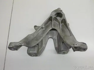 22116882032 BMW Кронштейн двигателя правый BMW X5 F15 Арт E84753652, вид 3