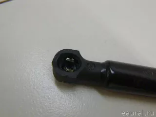 654711207R Renault Амортизатор капота Renault Arkana Арт E84776011, вид 2