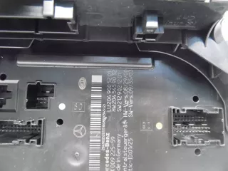 2049005201 Короб предохранителей Mercedes E C207 Арт AL12620095939_3, вид 2